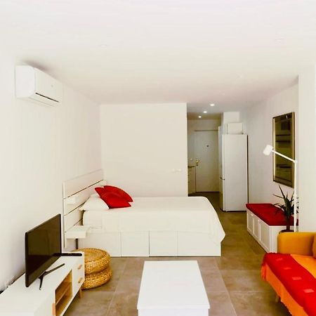 Апартаменты Luminoso Apartamento Cerca Del Centro Малага Экстерьер фото