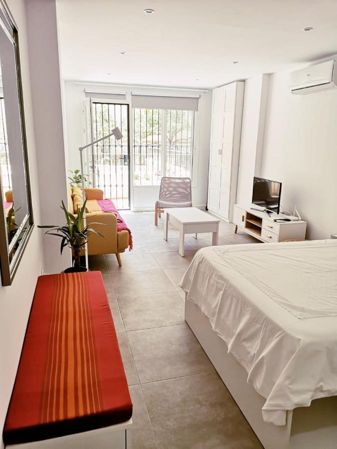 Апартаменты Luminoso Apartamento Cerca Del Centro Малага Экстерьер фото